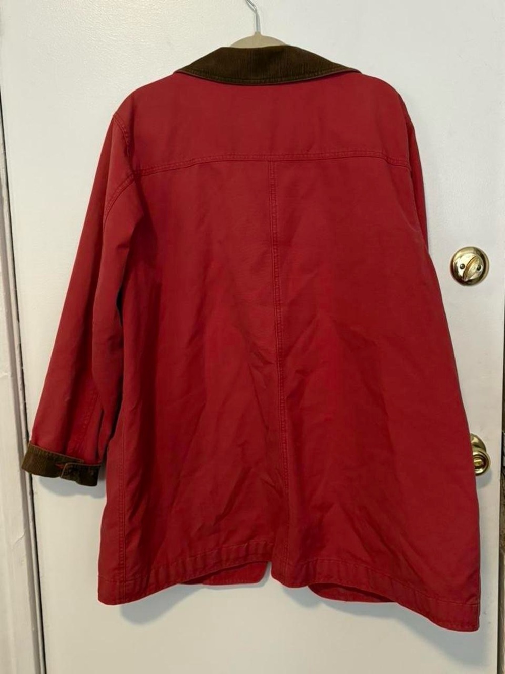 L.L. Bean Women's salmon  Canvas Barn Coat with Brown Corduroy Collar - Picture 6 of 8